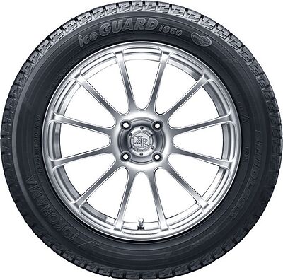 Yokohama Ice Guard IG50+ 245/40 R18 93R 
