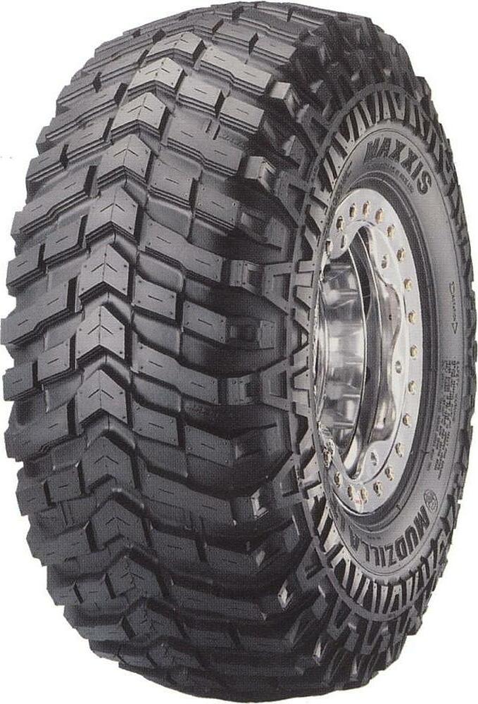 Maxxis M8080 Mudzilla 345/70 R16 121K