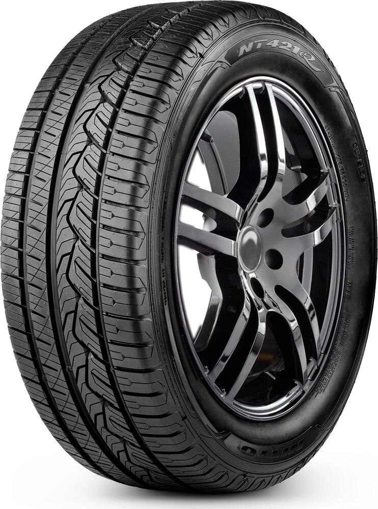 Nitto NT421Q 265/65 R17 112V