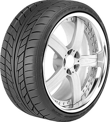 Nitto NT555 Extreme Performance 275/40 R17 93V