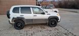 Felgen   am Fahrzeug  chevrolet niva