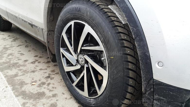 Автомобильные шины Yokohama Ice Guard IG65 R17 [1745]