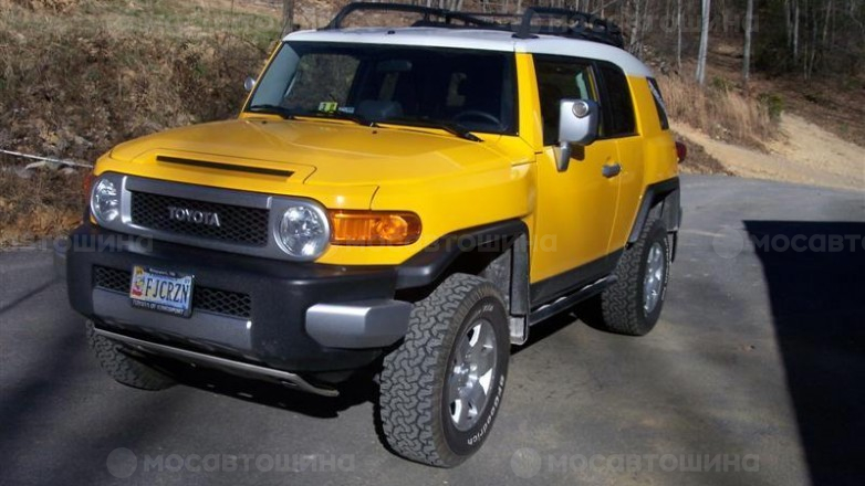 Автомобильные шины BFGoodrich All Terrain T/A KO на автомобиле FJ Cruiser [1272]
