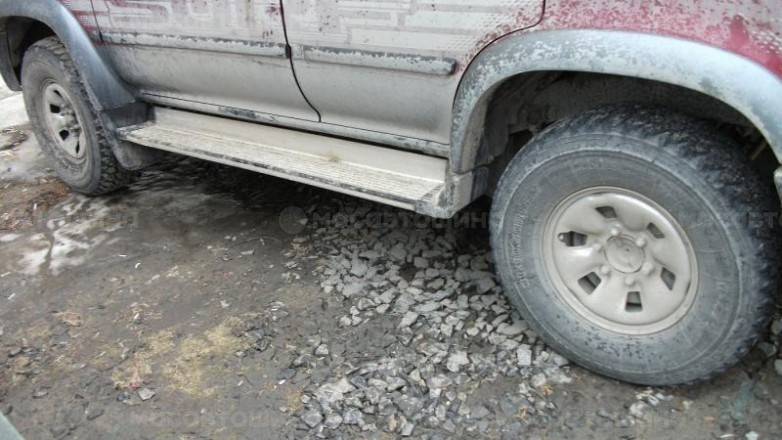 Автомобильные шины Ярославль Я-471 R15 на автомобиле Toyota Hilux [1271]