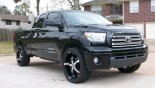 Felgen am Fahrzeug Toyota Tundra Felgen am Fahrzeug Toyota Tundra