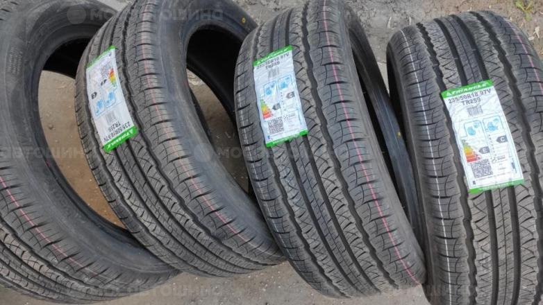 Автомобильные шины Triangle TR259 R18 [2290]