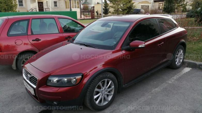 Автомобильные шины Bridgestone Turanza T005 на автомобиле volvo c30 [1864]