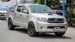 Felgen   am Fahrzeug  toyota hilux