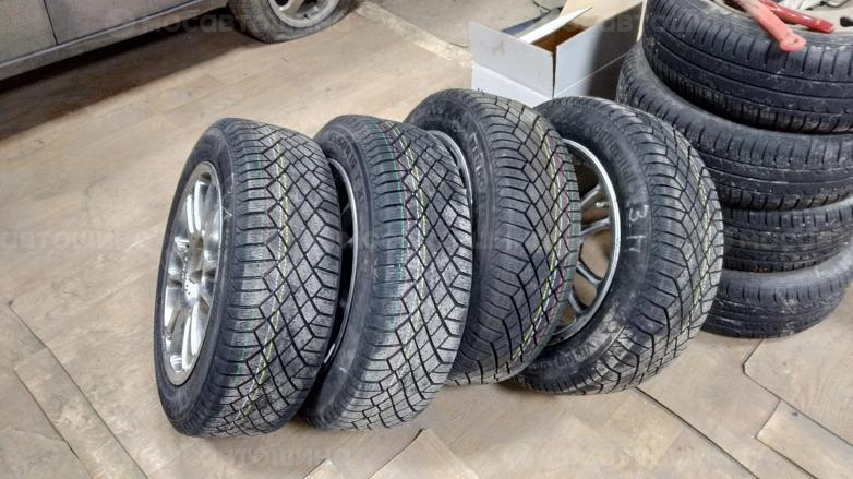 Автомобильные шины Continental ContiVikingContact 7 R15 [1685]