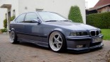 Felgen OZ Racing Mito Rosso am Fahrzeug BMW 3 Coupe(E36) Felgen OZ Racing Mito Rosso am Fahrzeug BMW 3 Coupe(E36)