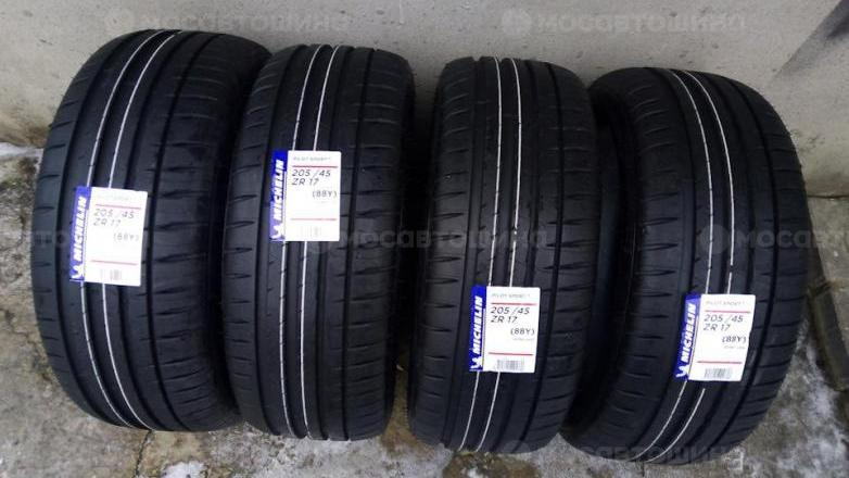 Автомобильные шины Michelin Pilot Sport PS4 на автомобиле   [1381]