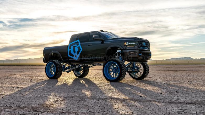 Автомобильные шины Venom Power Swampthing M/T [2532]