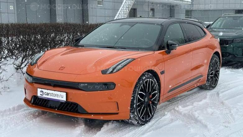 Автомобильные шины Kumho Wintercraft WS71 на автомобиле zeekr 001 [2614]
