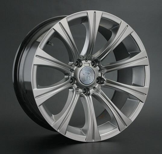 Replica B35 8x17 5x120 ET 34 Dia 72.6 silver