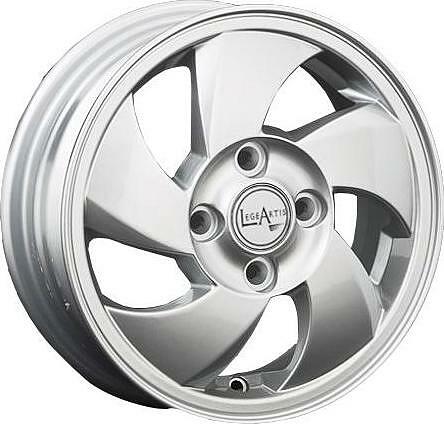 Replica KI13 4.5x13 4x100 ET 46 Dia 54.1 silver