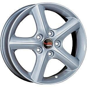 Replica SZ8 6.5x16 5x114.3 ET 50 Dia 66.1 silver
